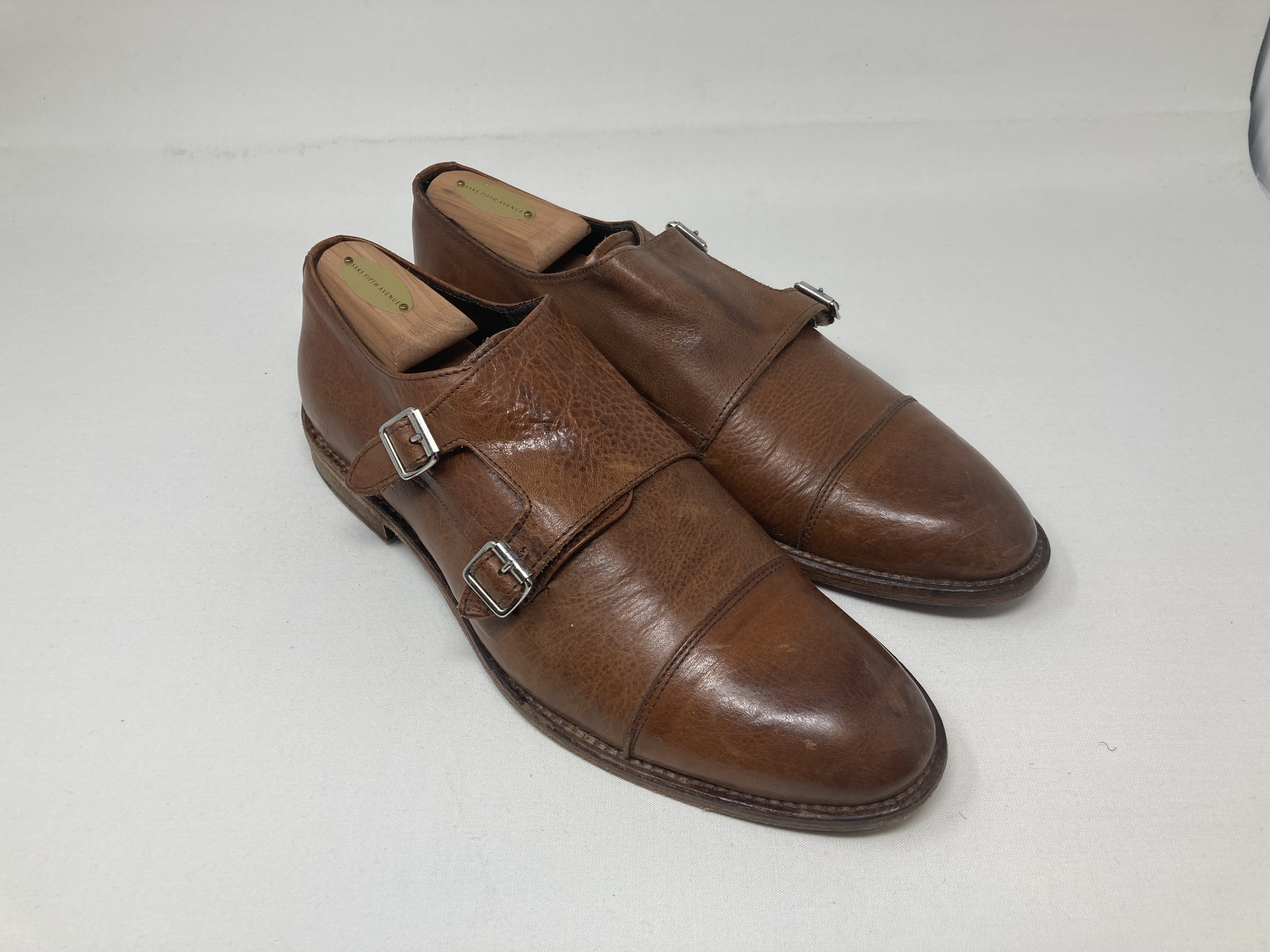 monk strap closed